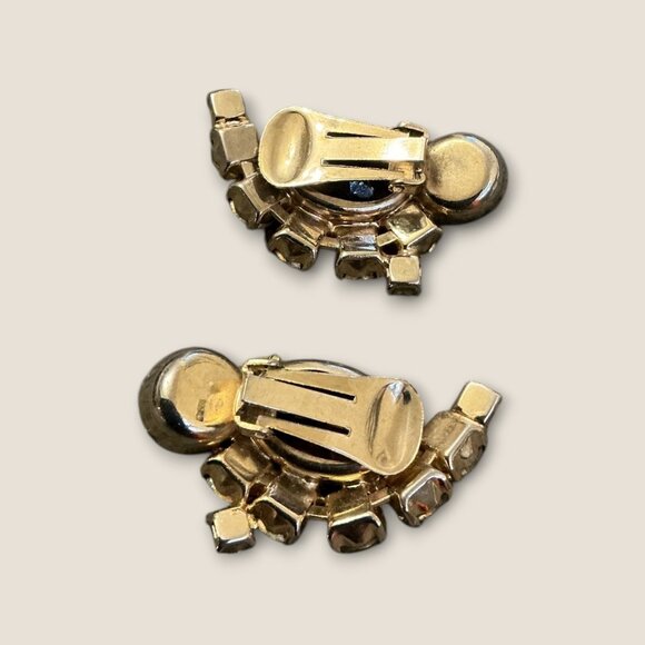 Vintage Estate Clip-On Earrings With Brown & light yellow Rhinestones - Picture 5 of 6